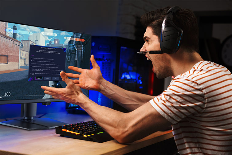 MSI 27 inča MAG 271QP QD-OLED X24 gaming monitor