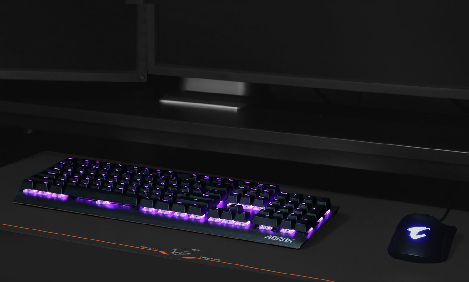 AORUS AMP900 gaming podloga za miš