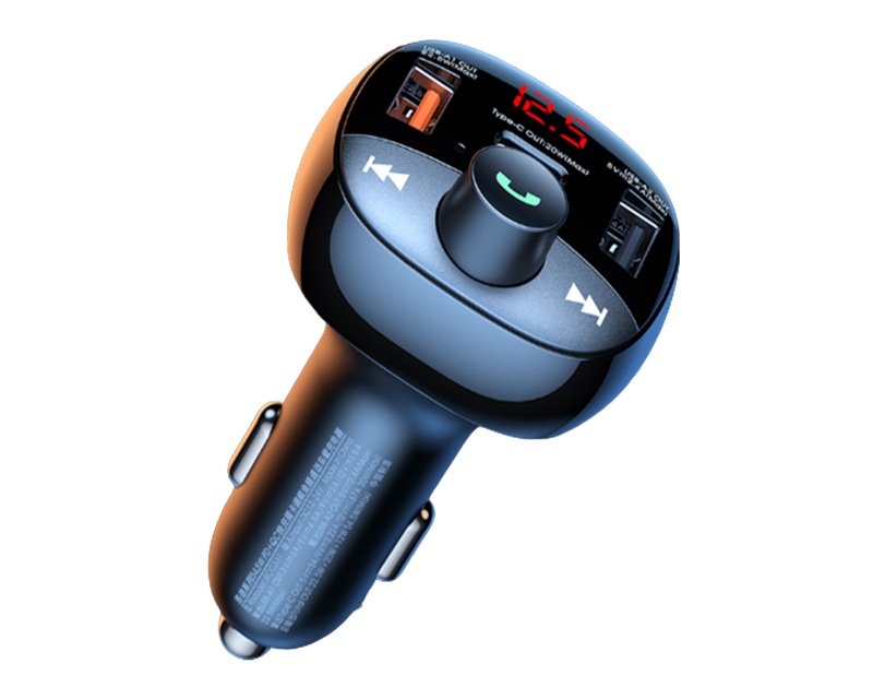Auto punjač i FM Transmiter RCC-331 54.5W crni
