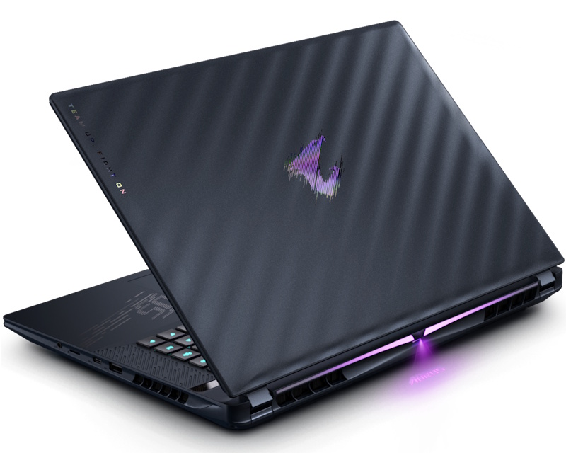 AORUS MASTER 16 BZH 16 inch QHD+ OLED 240Hz 500nits Core Ultra 9 275HX 64GB 2TB SSD GeForce RTX 5090 24GB RGB Backlit Win11Pro gaming laptop