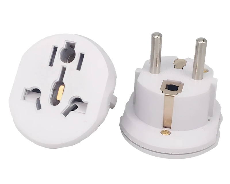 Strujni adapter sa US/CN na EU