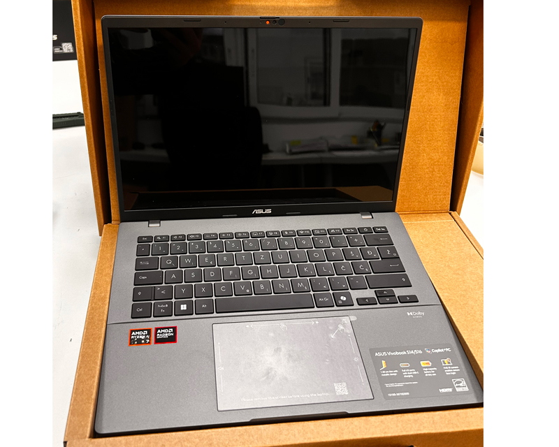 Vivobook S 14 OLED M3407KA-SF028W (14 inča WUXGA, Ryzen AI 7 350, 32GB, SSD 1TB, Win11 Home) laptop outlet