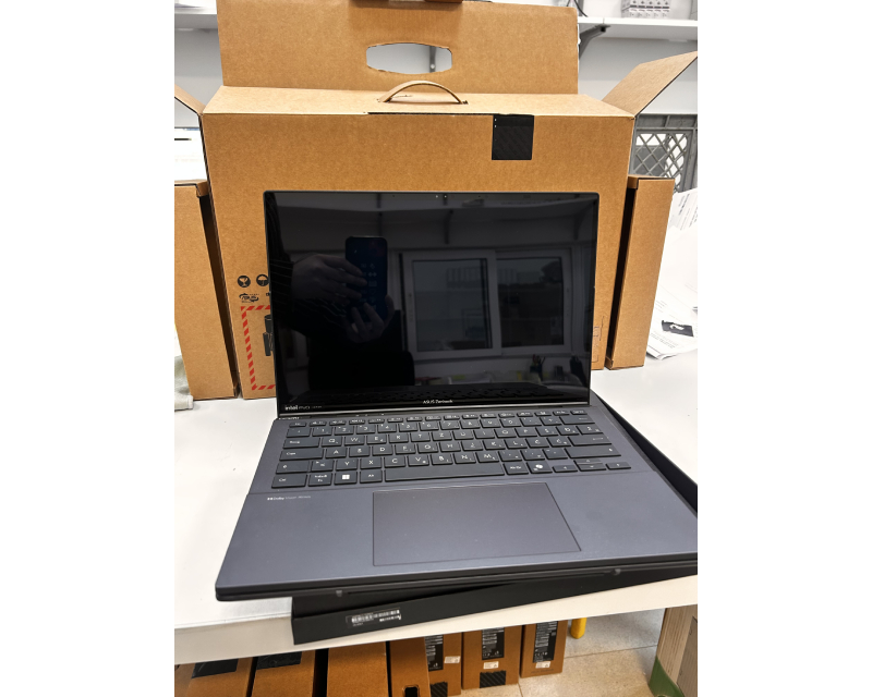 Zenbook 14 DUO OLED UX8406CA-PZ042X (14 inča 3K OLED, Ultra 9 285H, 32GB, SSD 2TB, Win11 Pro) laptop outlet