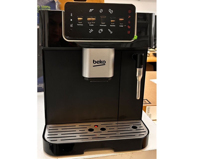 CEG 7302 B Aparat za espresso kafu outlet
