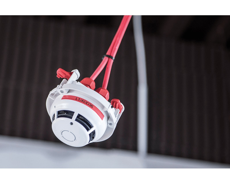 BROTHER PT-E110VP štampač nalepnica za električare (PTE110VPYJ1)