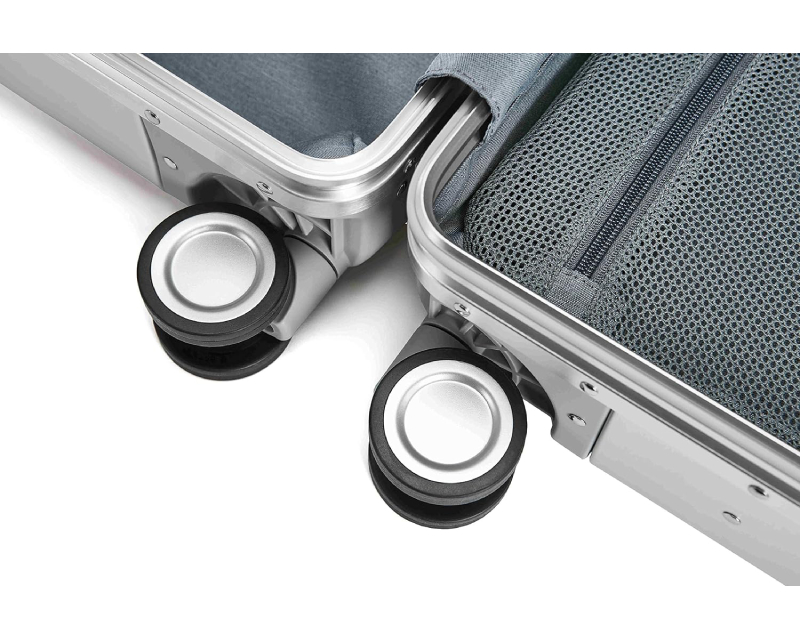 Metal Carry-on Luggage 20 inča srebrni kofer XNA4106GL