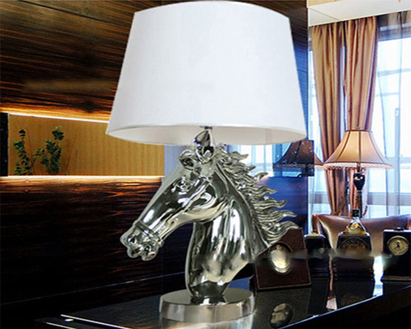 L3 dekorativna stona lampa siva