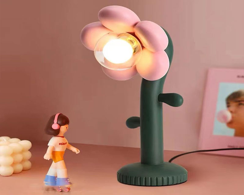 L4 dekorativna stona lampa roze
